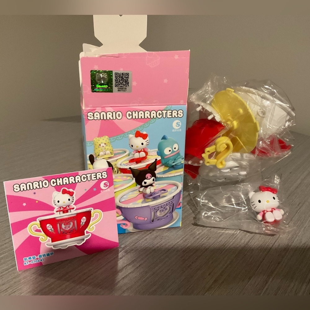 Sanrio Character Teacup Ride Series - Confirmed Hello Kitty